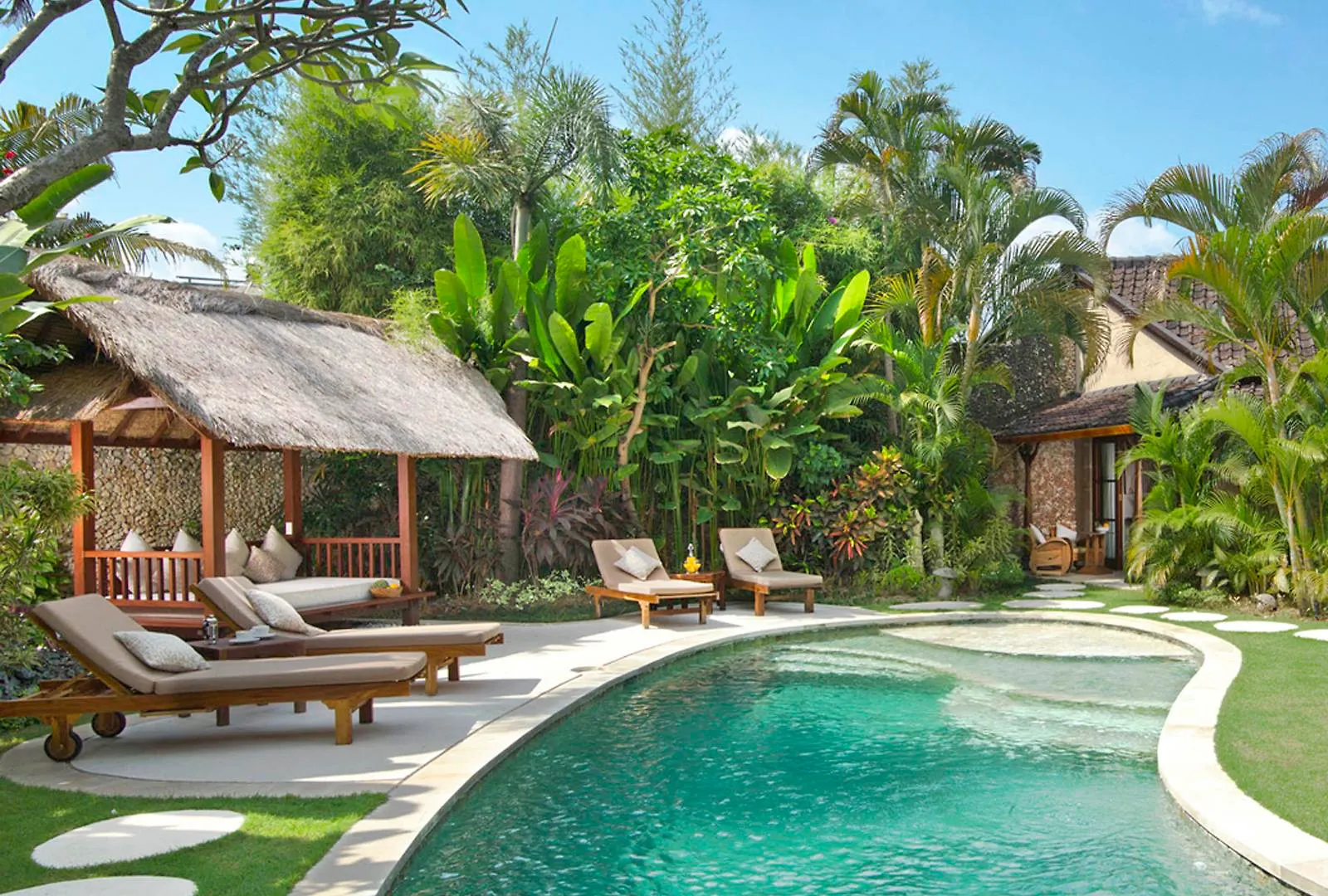 Villa Kubu Seminyak  0*, Seminyak (Bali)