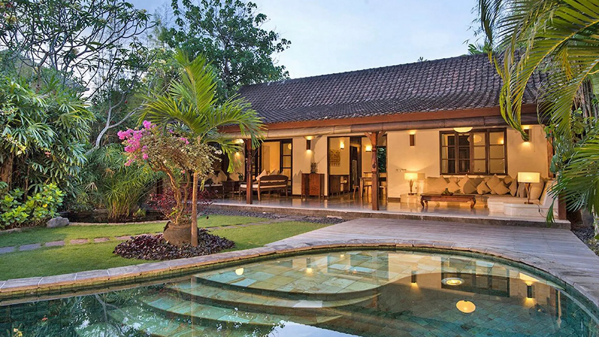 Villa Kubu 세미냑