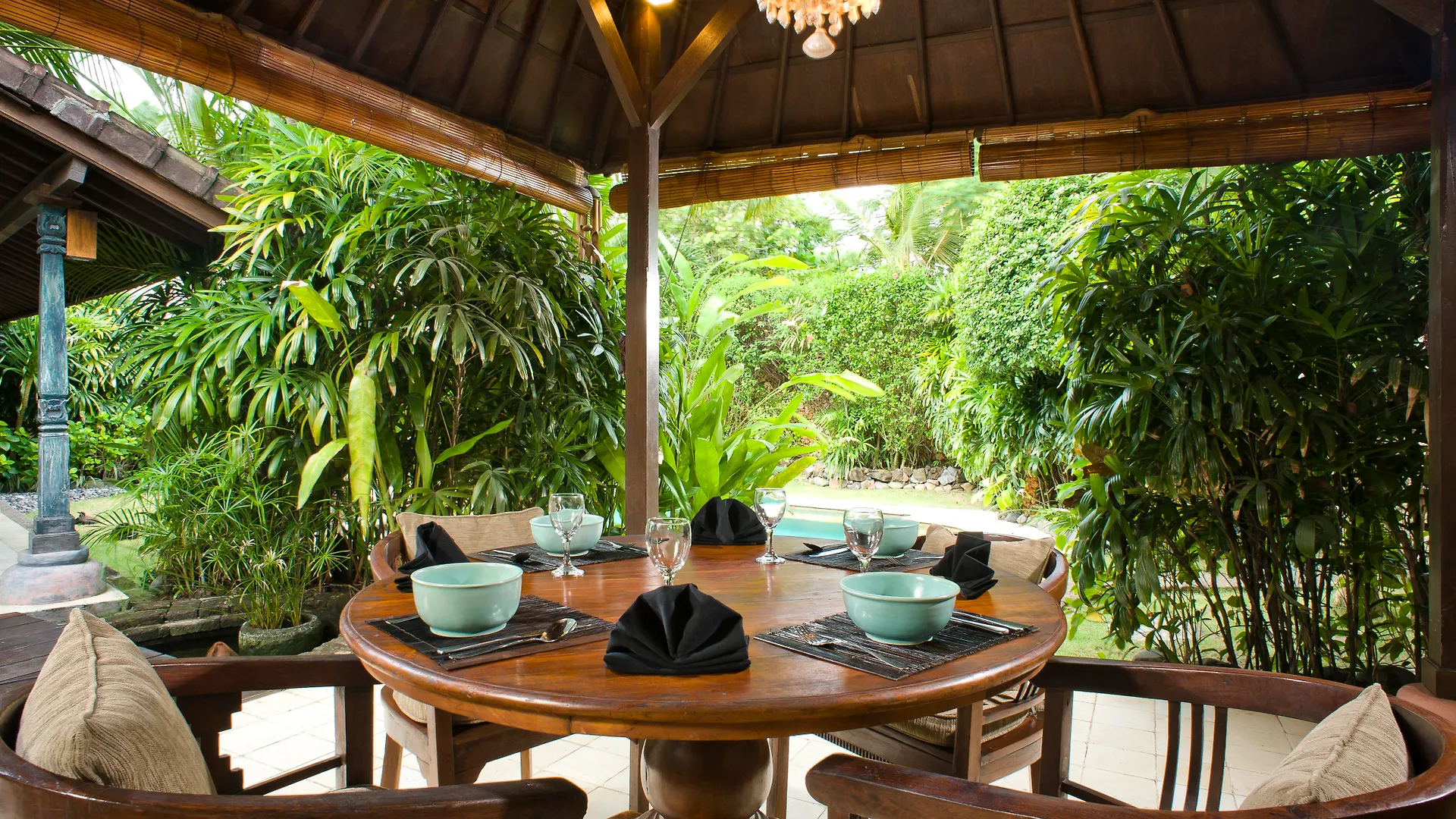 Villa Kubu Seminyak